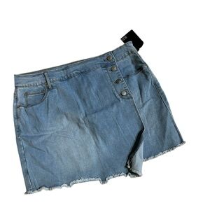 Energie Women's faux wrap skirt size 15